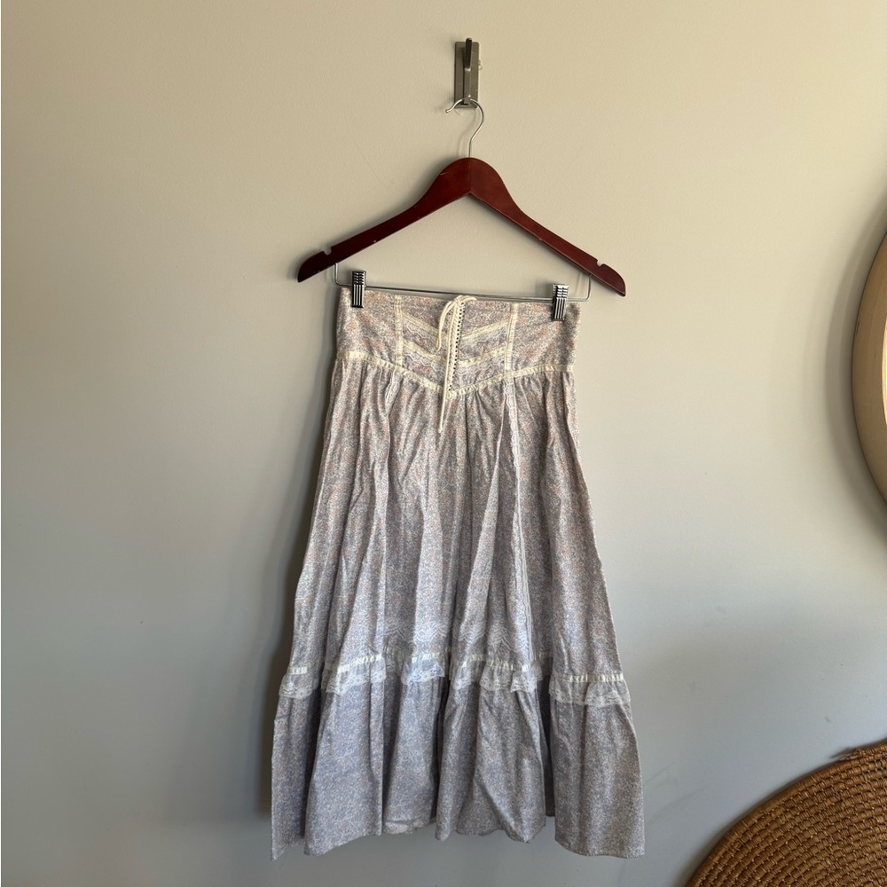 Gunne Sax Cream and Light Purple Midi Skirt - Picture 2 of 8